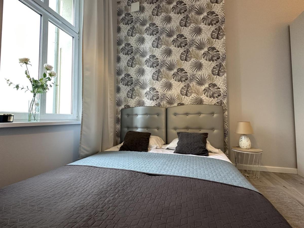 Apartament Wroclawia ภายนอก รูปภาพ