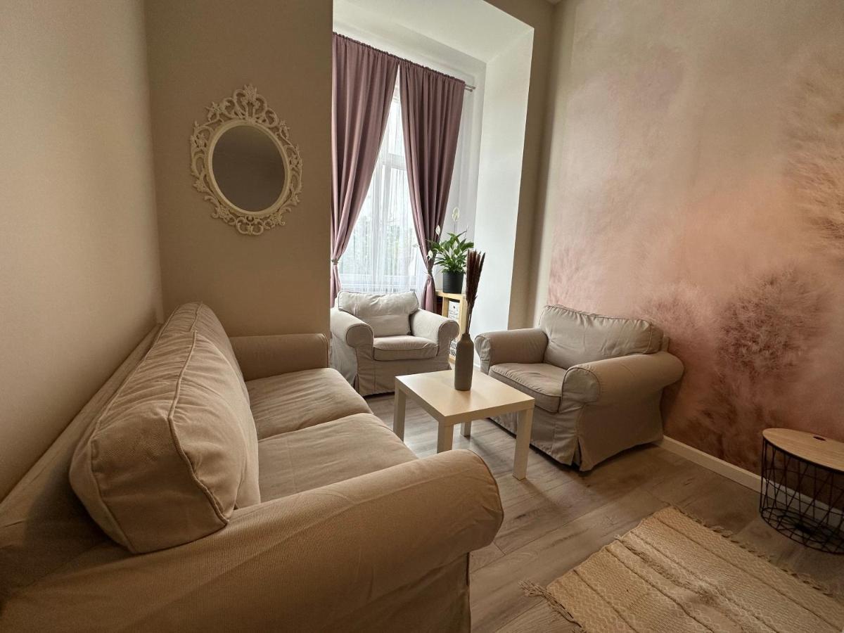 Apartament Wroclawia ภายนอก รูปภาพ