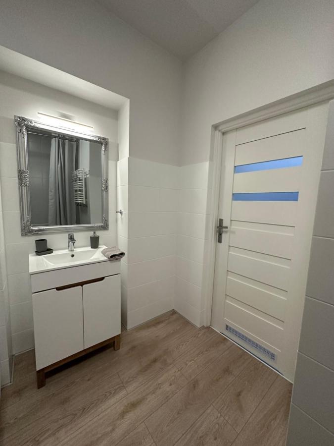 Apartament Wroclawia ภายนอก รูปภาพ
