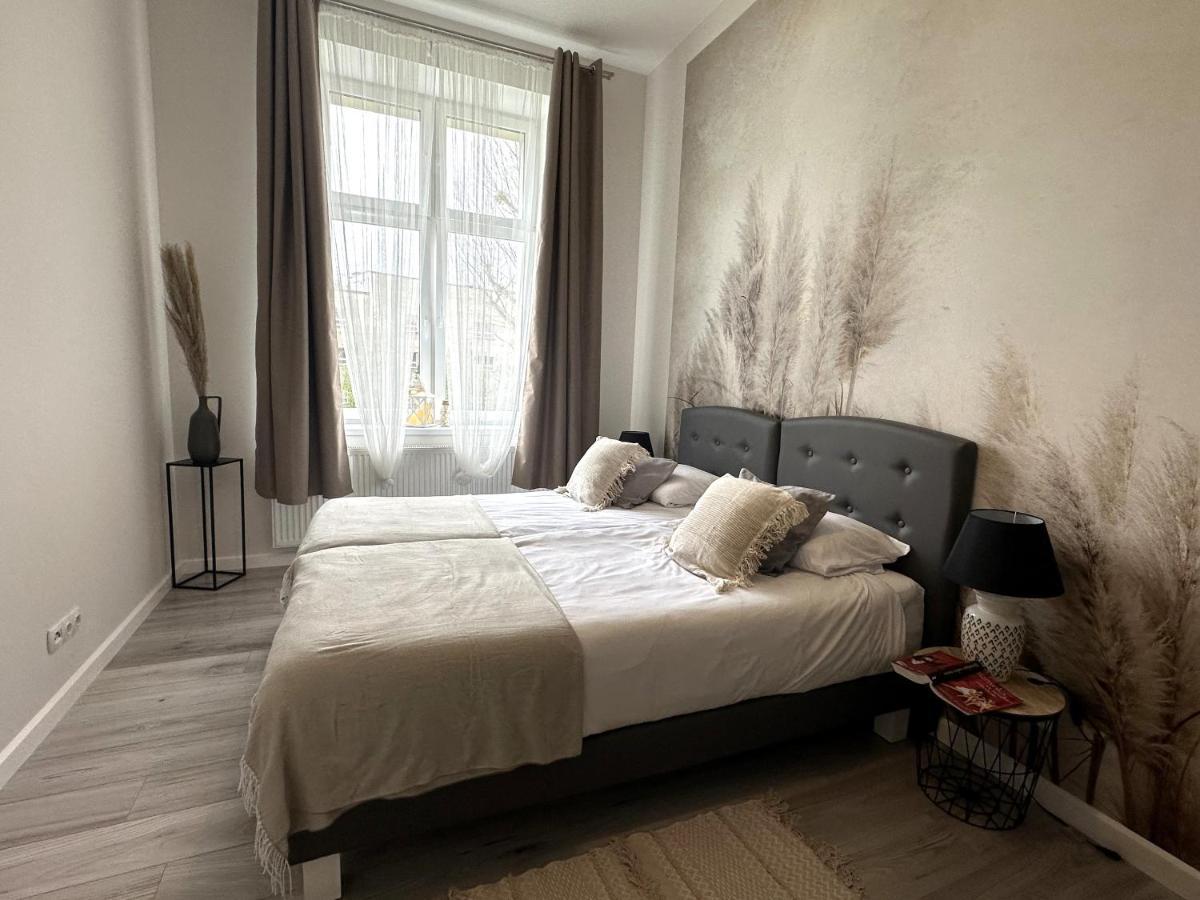 Apartament Wroclawia ภายนอก รูปภาพ